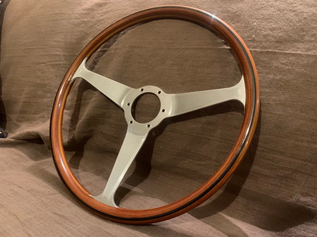 NARDI ANNI60 ナルディ　ウッド　ステアリング
