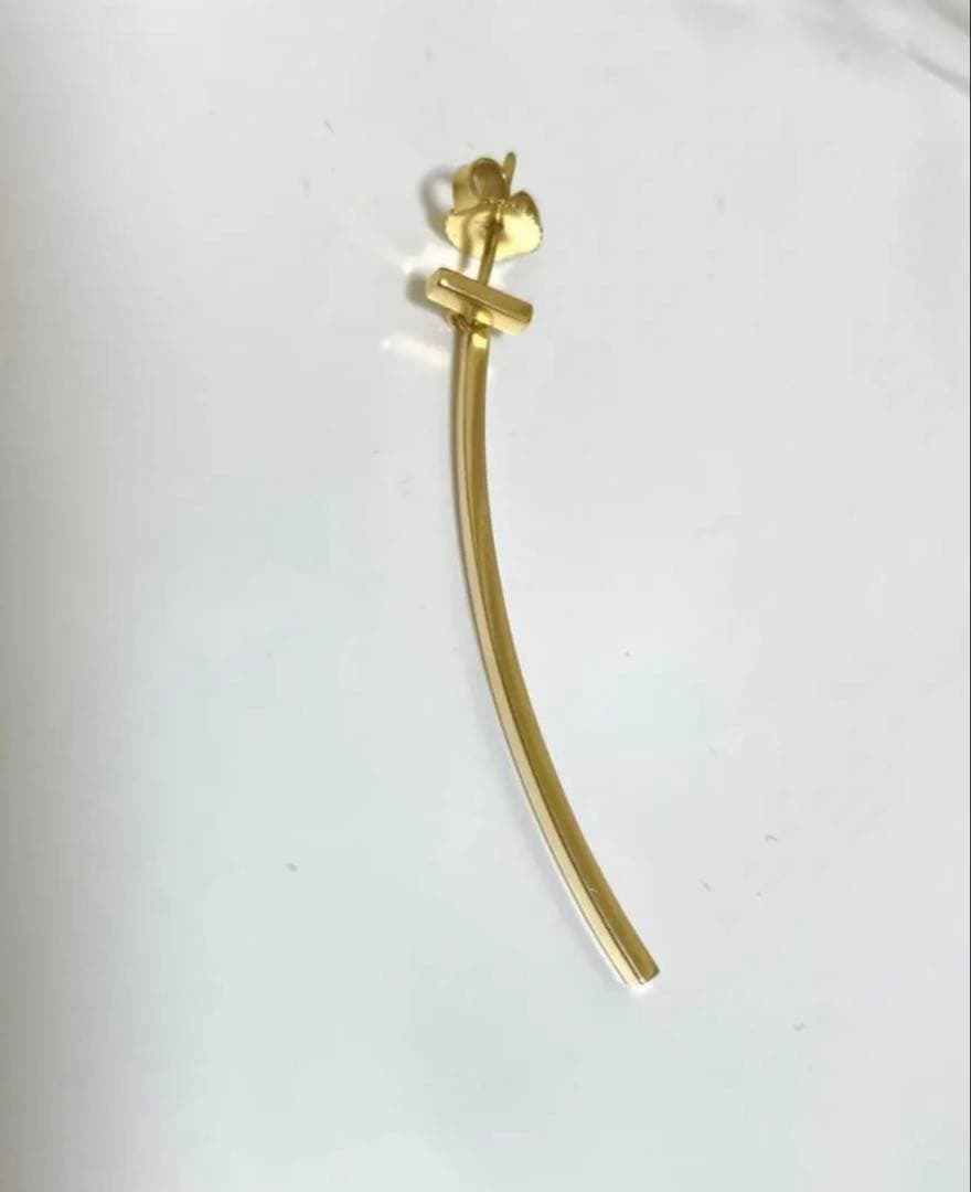 【新品】TIFFANY ティファニー Tバー ピアス 18K ゴールド 片耳