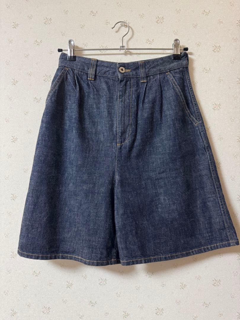 LOEWE ショートパンツ