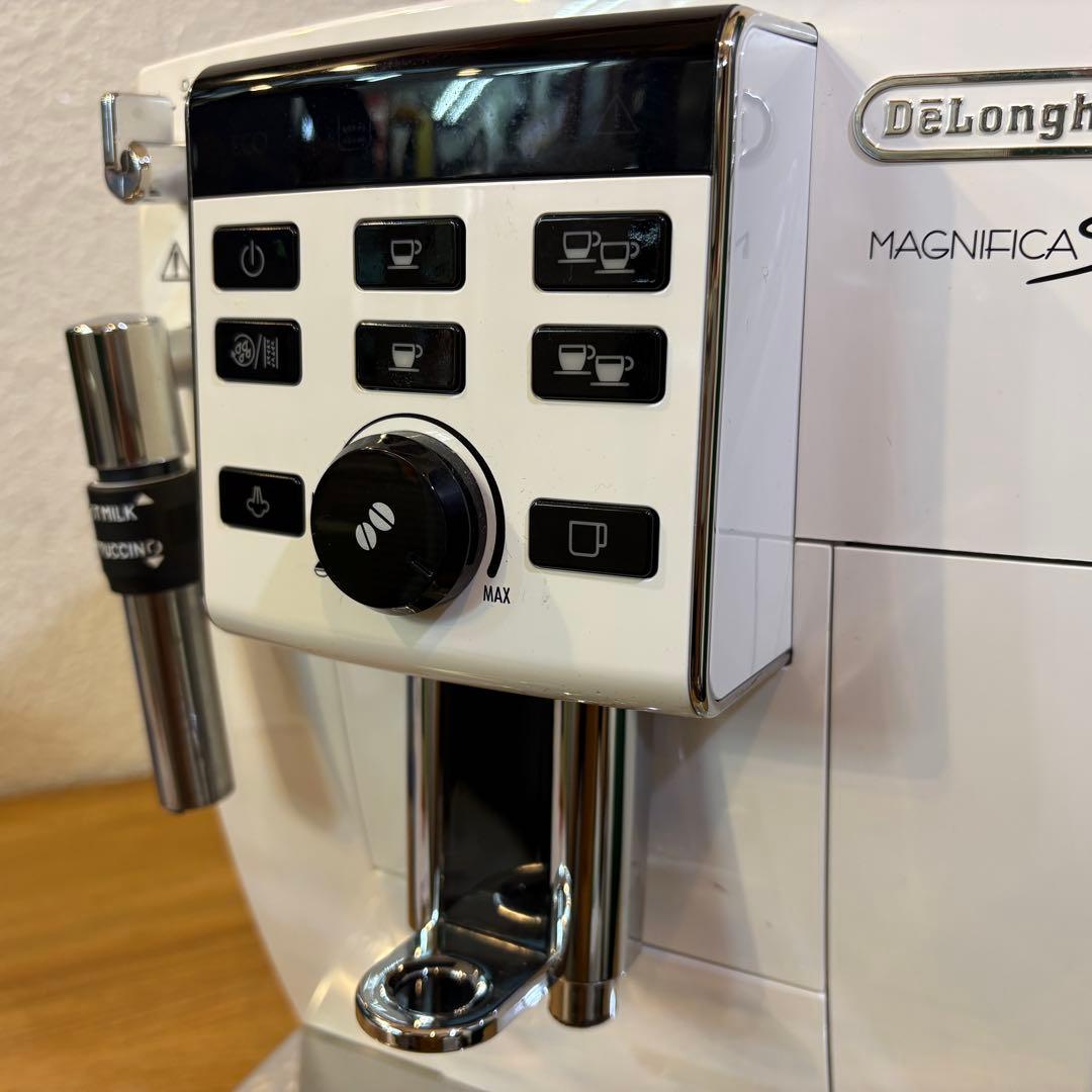DeLonghi 全自動エスプレッソマシン ECAM23120WN