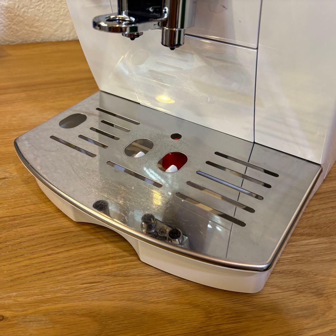 DeLonghi 全自動エスプレッソマシン ECAM23120WN