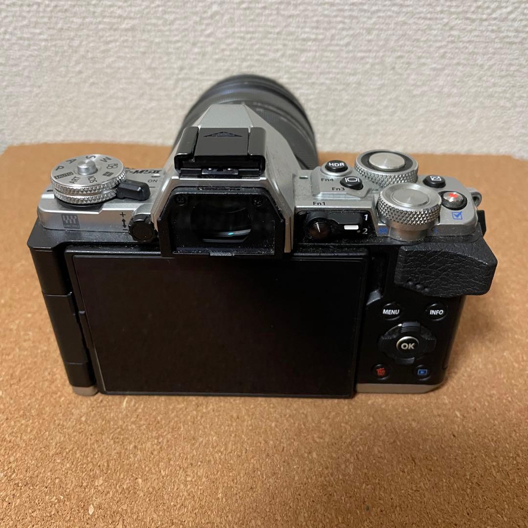 OLYMPUS OM−D E−M5 Mark 2 ⑦