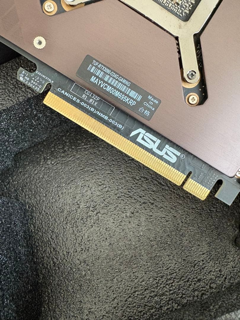 ASUS グラフィックボード TUF-RTX3090-O24G-GAMING