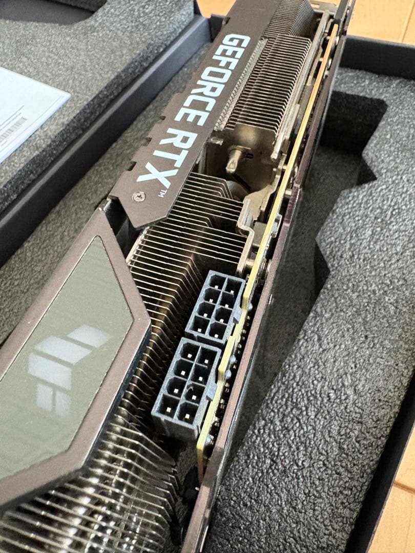 ASUS グラフィックボード TUF-RTX3090-O24G-GAMING