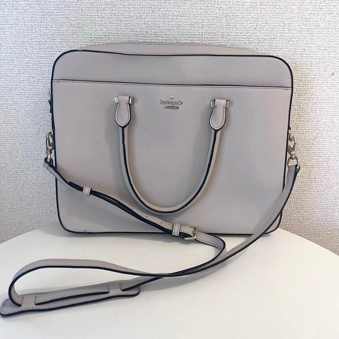 kate spade NEW YORK 13インチ ラップトップバッグ
