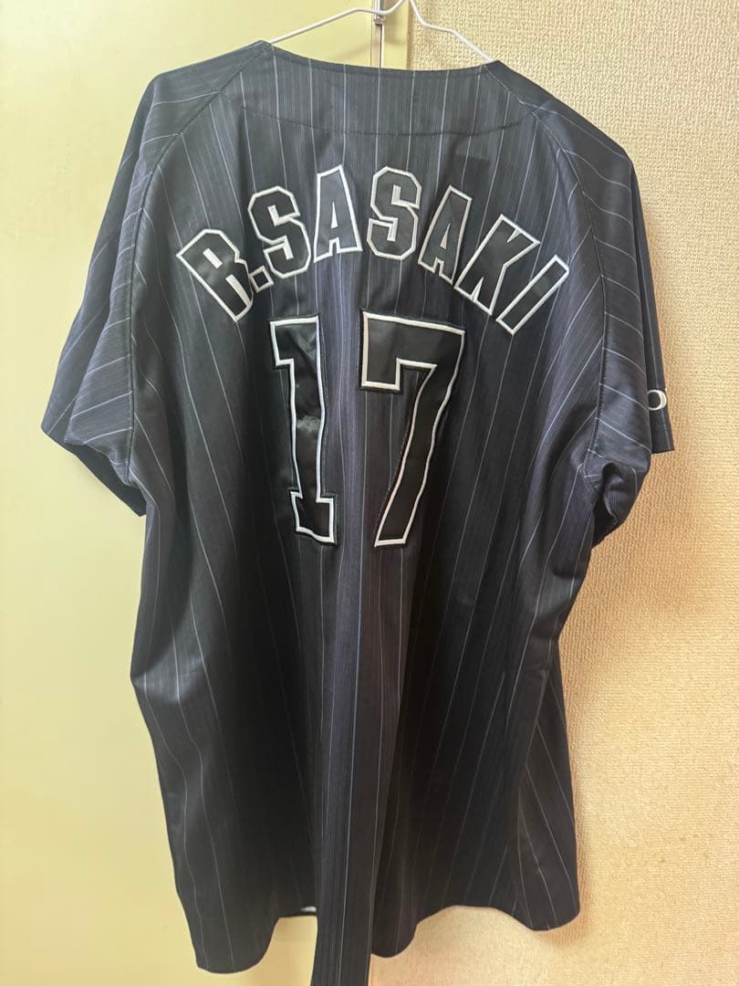 千葉ロッテマリーンズ　佐々木朗希　ビジターユニフォーム