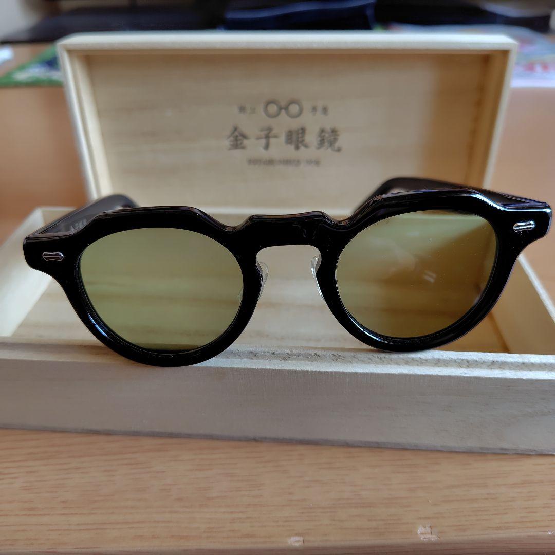 金子眼鏡 ブラックラウンドサングラス