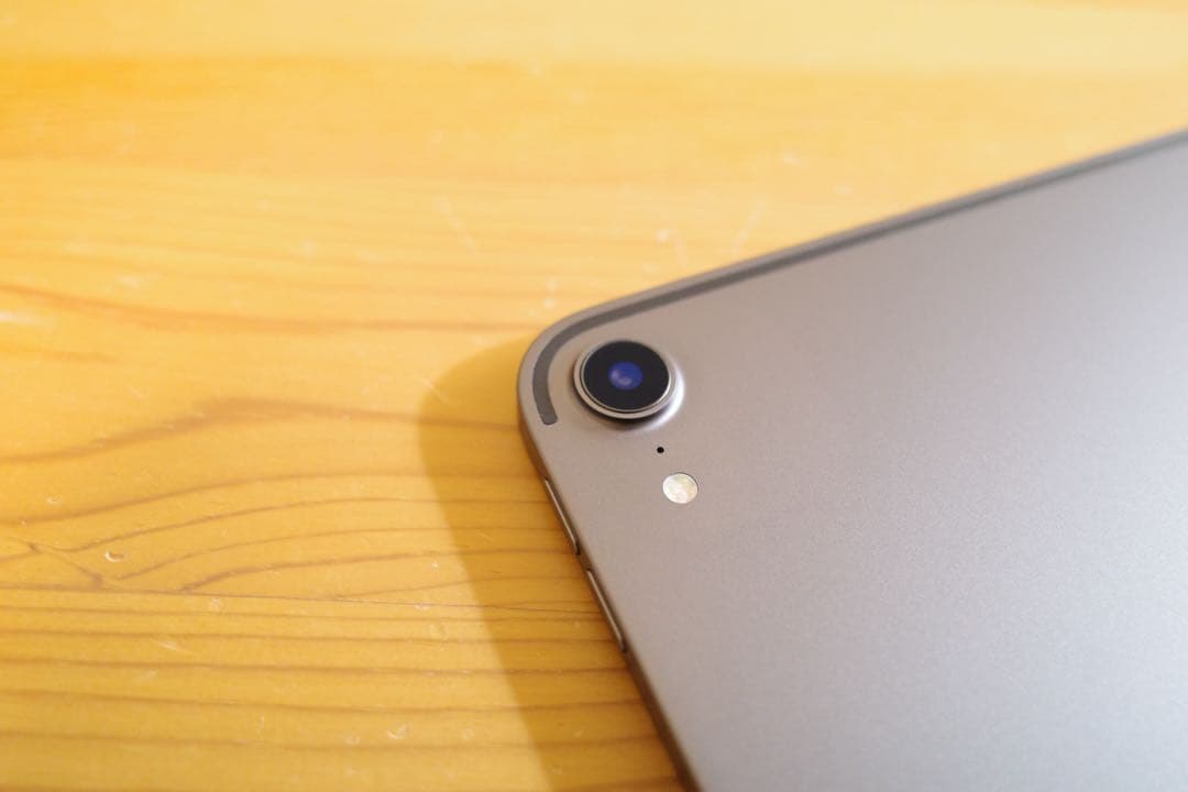 iPadPro11インチ 第一世代 Wi-Fiモデル 256GB スペースグレイ