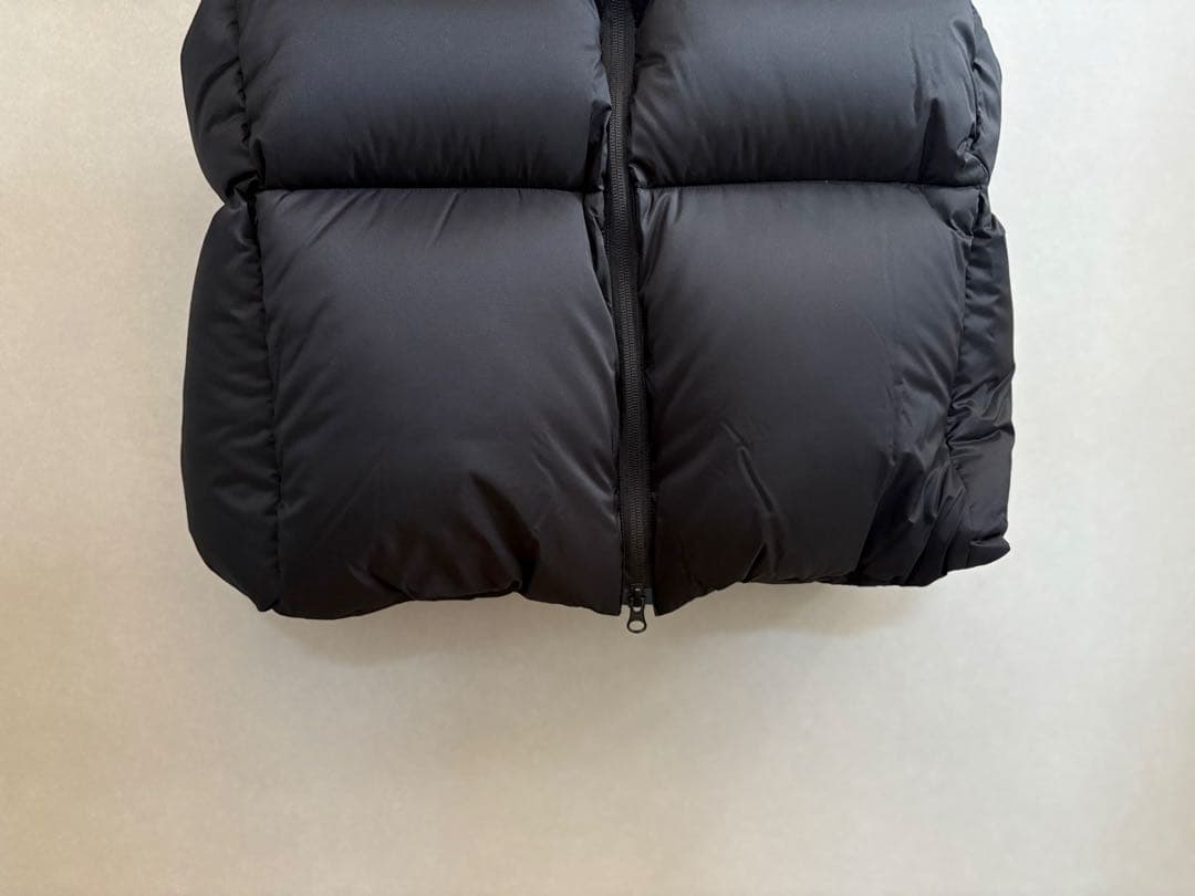 【新品】OVY ／Collarless  Down 【Ｌサイズ】