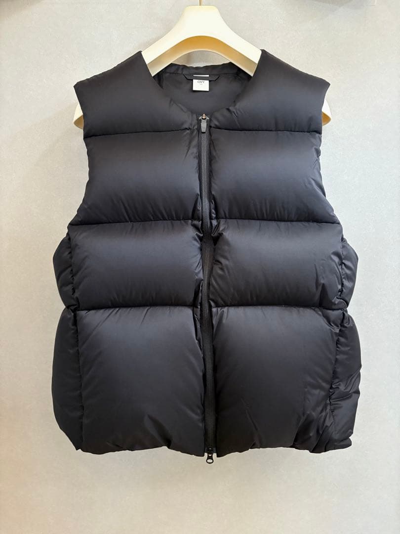 【新品】OVY ／Collarless  Down 【Ｌサイズ】