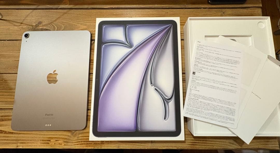 iPad Air 11インチ M2チップ スペースグレイ バッテリー100％