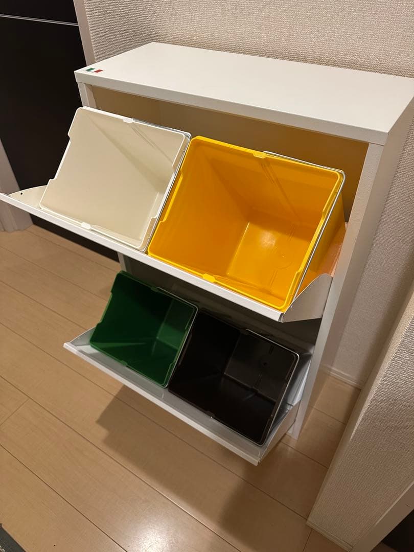 展示品 イタリア製スチールダストボックス 2×2段 ホワイト