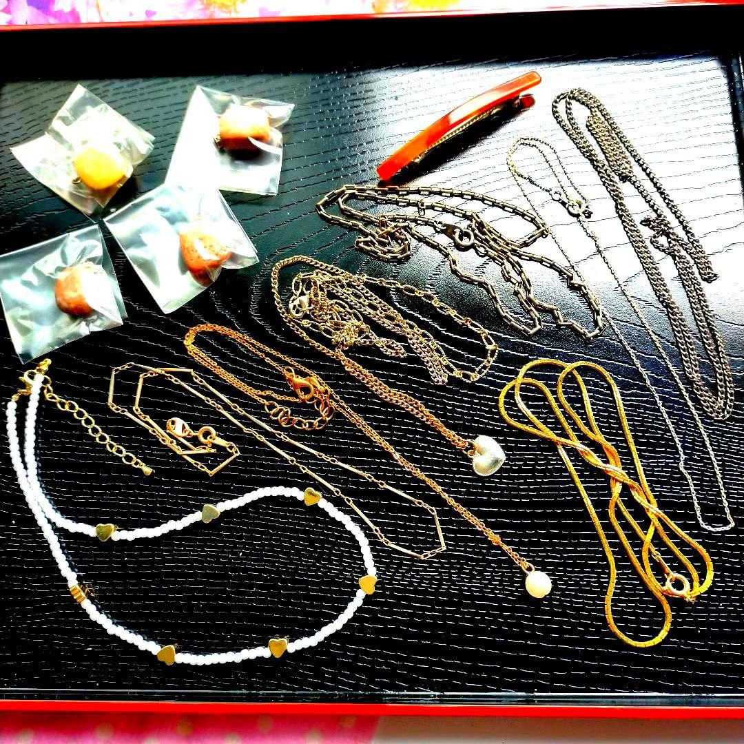 近*松様 遺品整理 アクセサリーまとめ売りヴィンテージ ゴールド 多数ネックレス
