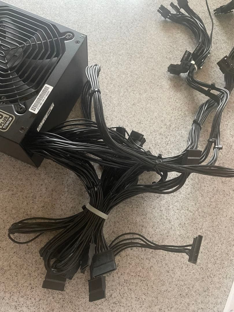 Enhance 800W 電源ユニット 80 PLUS TITANIUM