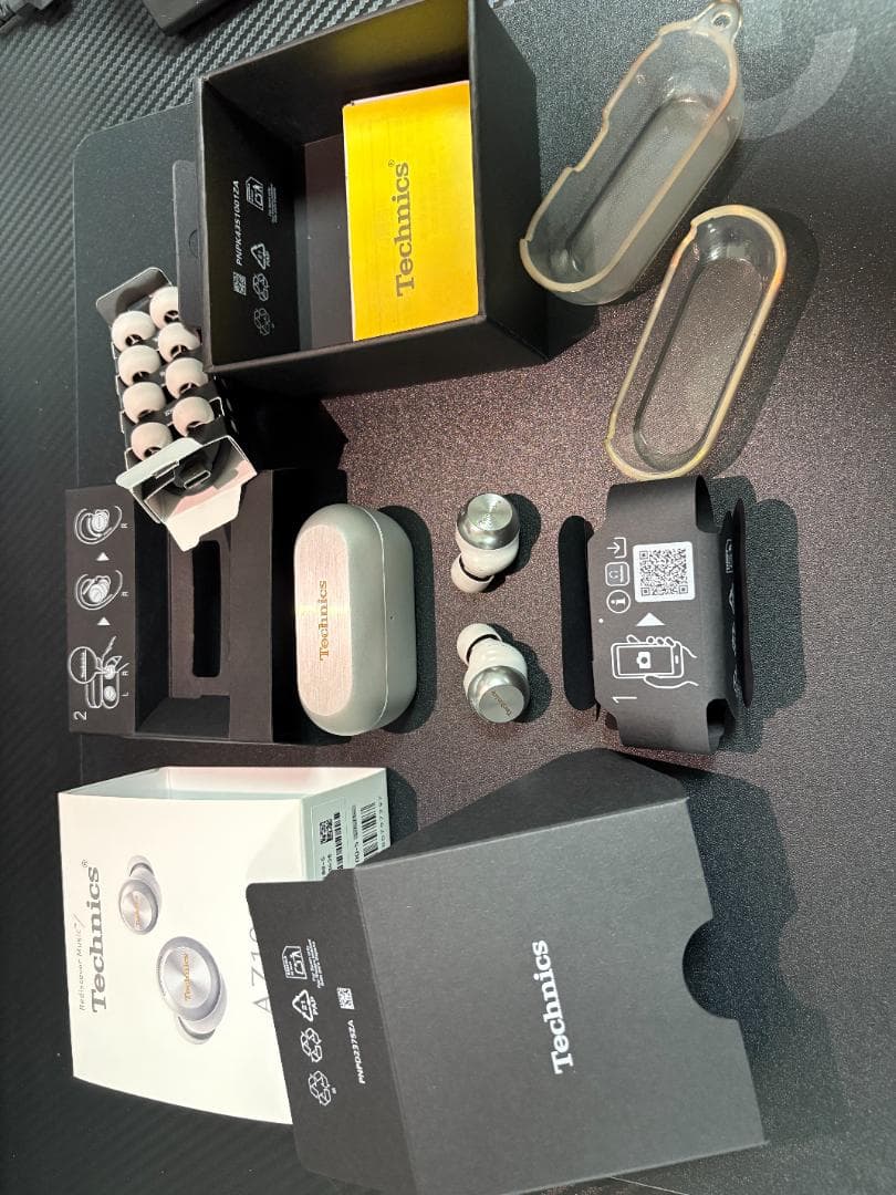 保証書付 備品未使用 Technics EAH-AZ100 ワイヤレスイヤホン