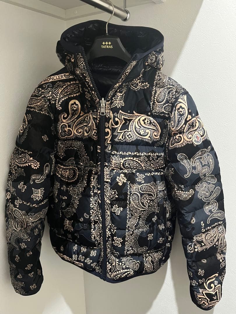 美品　モンクレール　ペイズリー　リバーシブル　2 ゴールデンサイズ