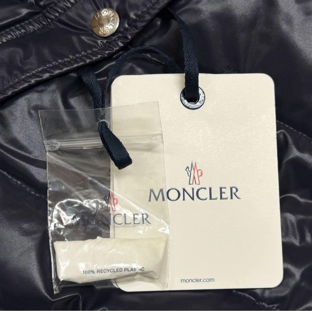 美品　モンクレール　ペイズリー　リバーシブル　2 ゴールデンサイズ