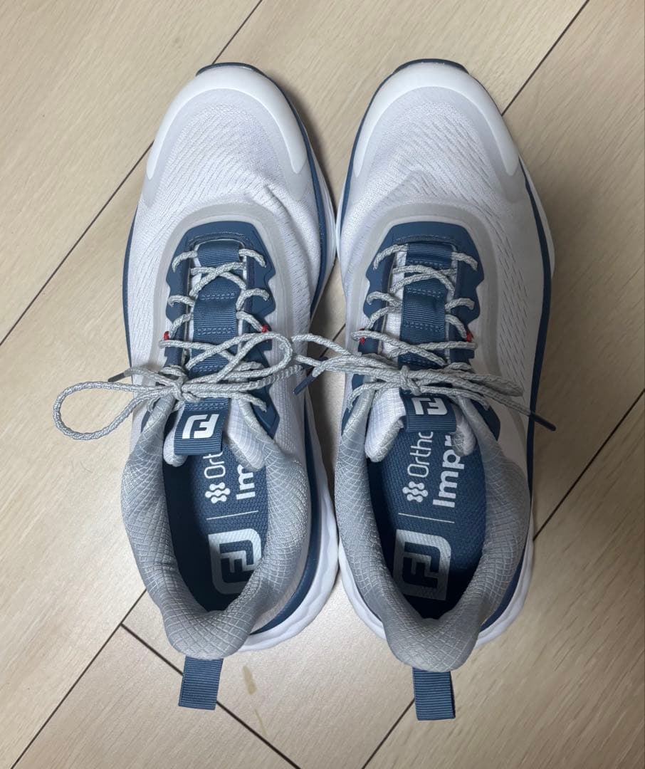 【美品】フットジョイ FJ クオンタム スパイクレス ゴルフシューズ 26センチ