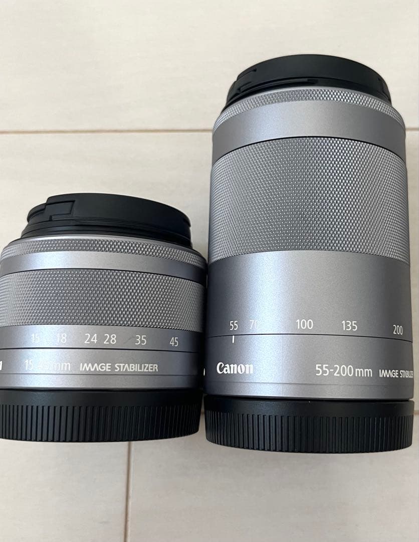 【美品】Canon キヤノン　EOS Kiss M ホワイト ダブルズームキット