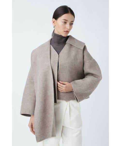 シャギーカルゼケープ付きジャケット