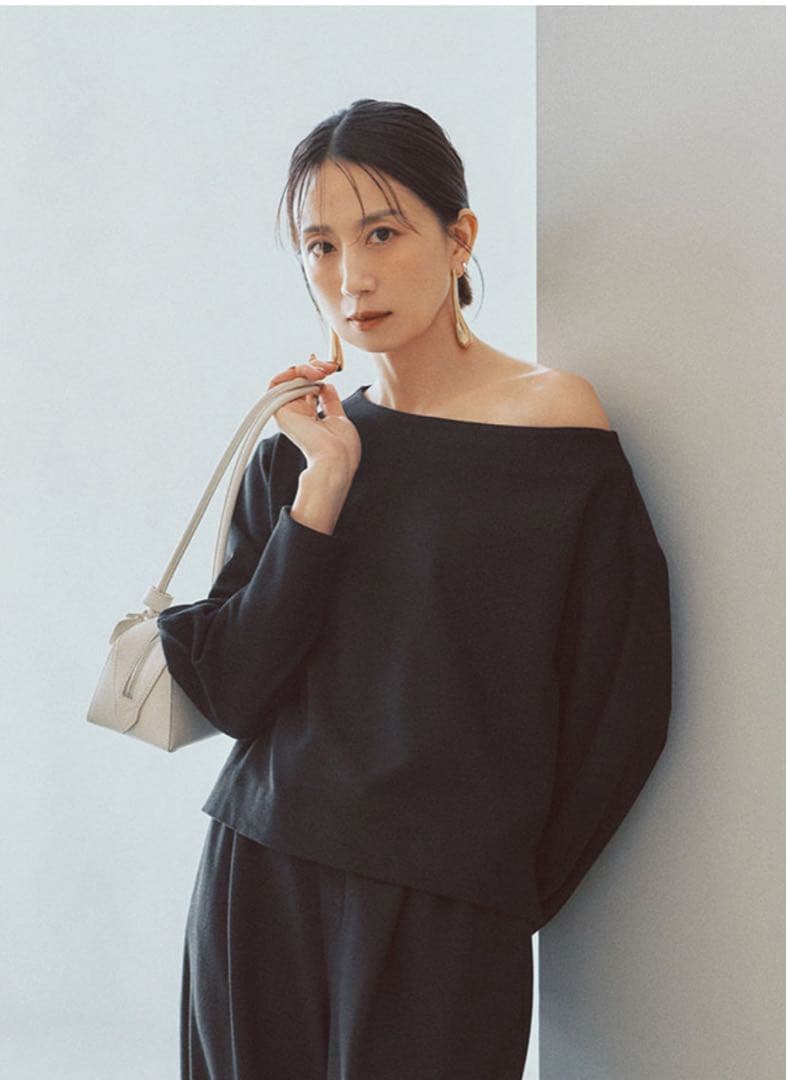 FORME WOOL-LIKE PULLOVER ブラック