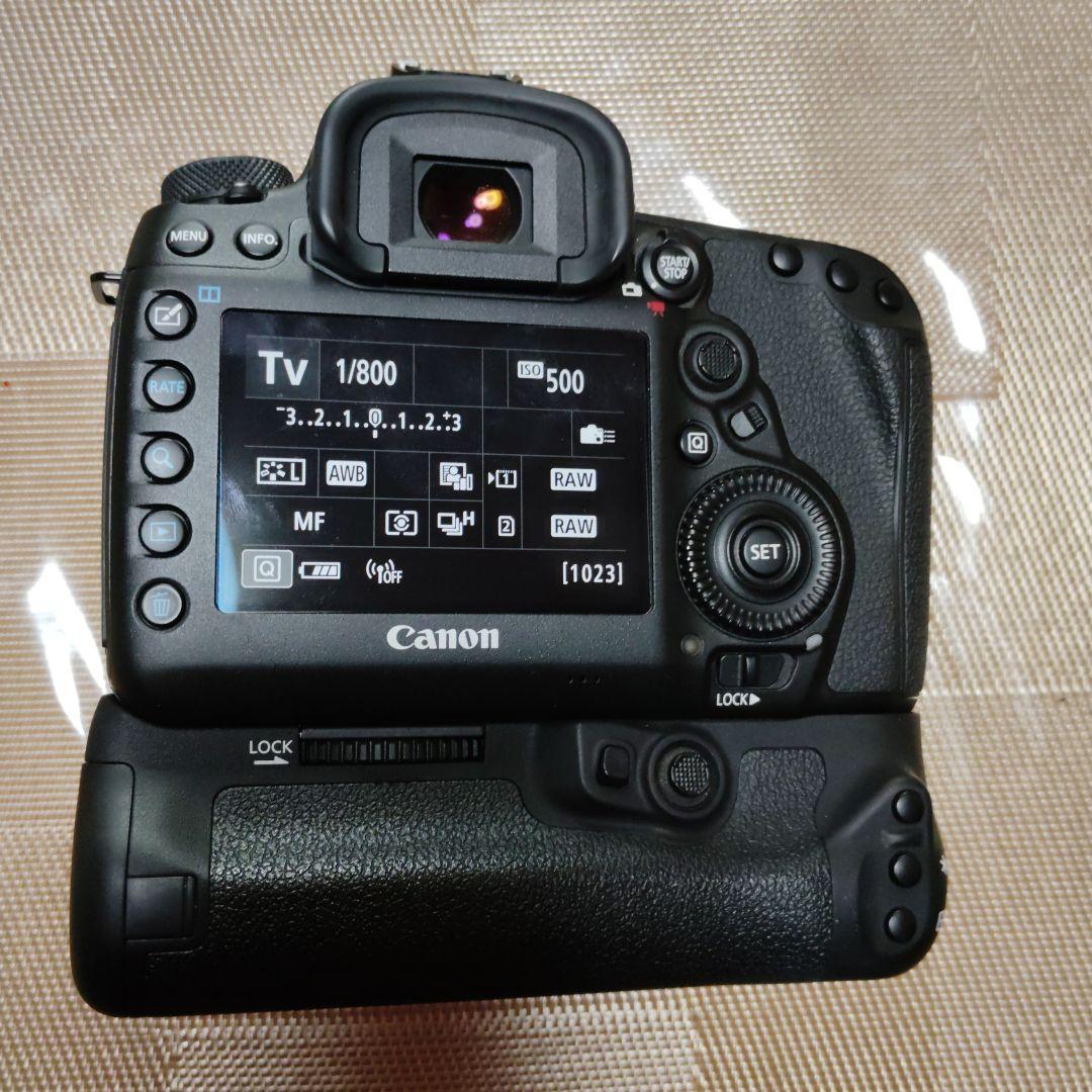 Canon EOS 5D　MarkⅣ デジタル一眼レフカメラ　付属品多数