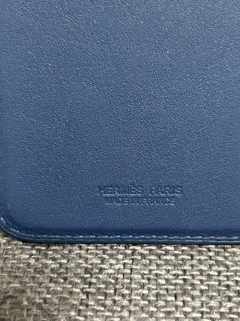 HERMES エルメス　MagSafe カードケース　アロ