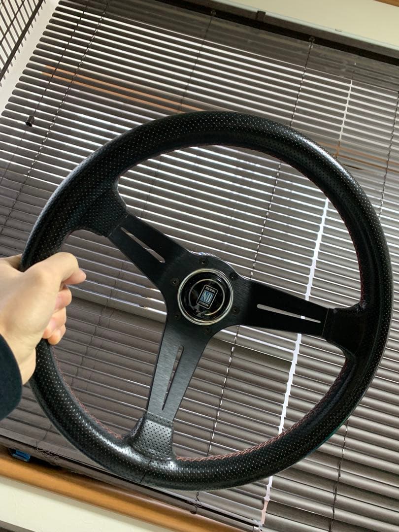 Nardi Rally Deepステアリング 350mm ブラック