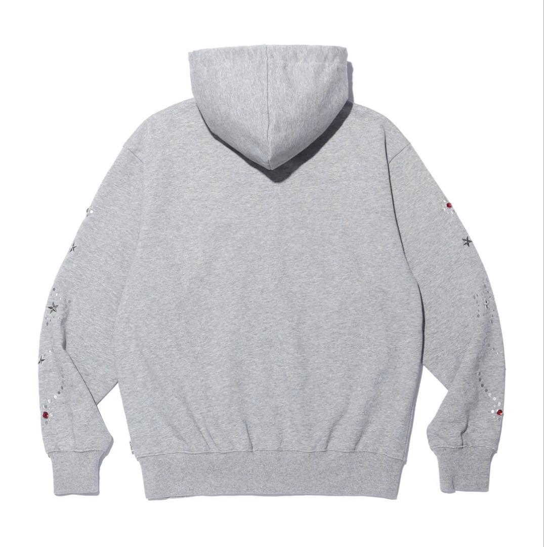 ウォンビン 着用　YOUHEE STAR HOTFIX HOOD ZIP-UP