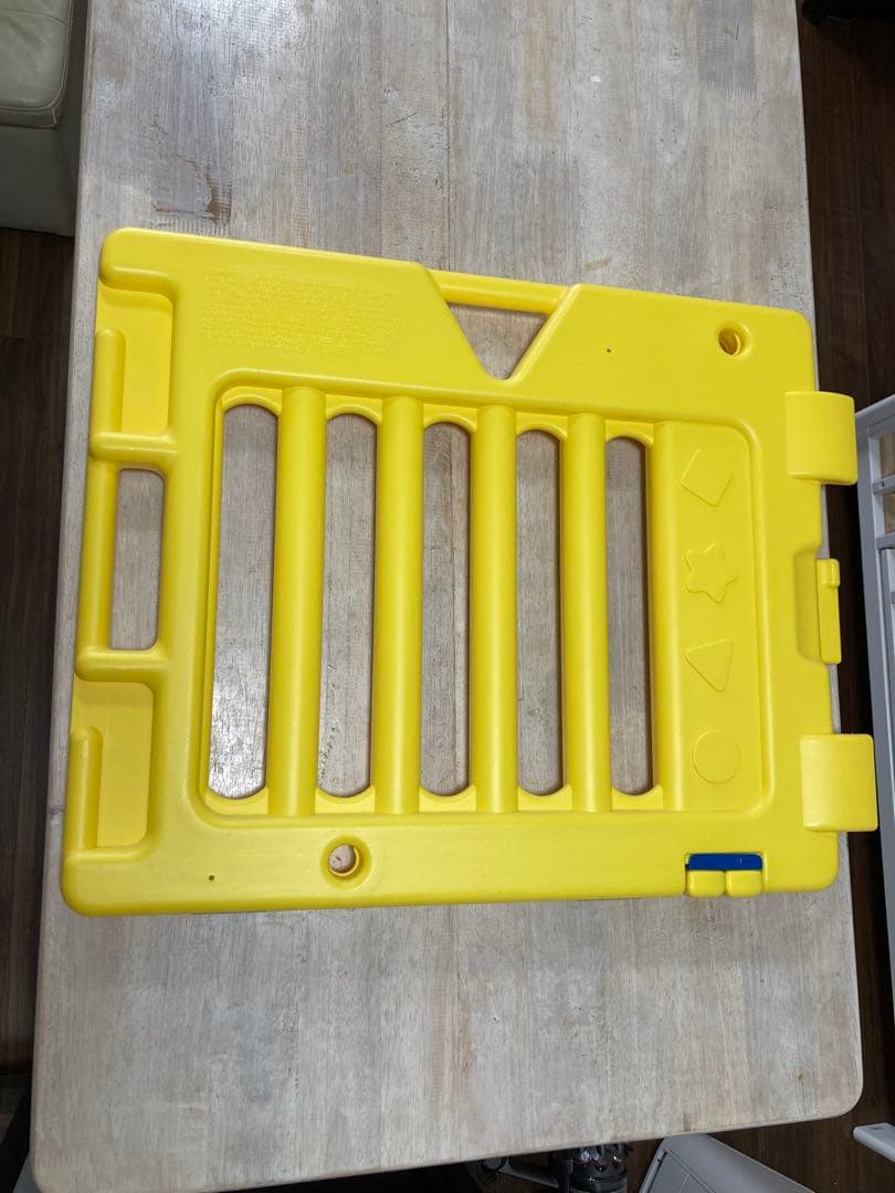 日本育児　はらぺこあおむしミュージカルキッズランドＤＸ　Ⅱ ベビーサークル6枚