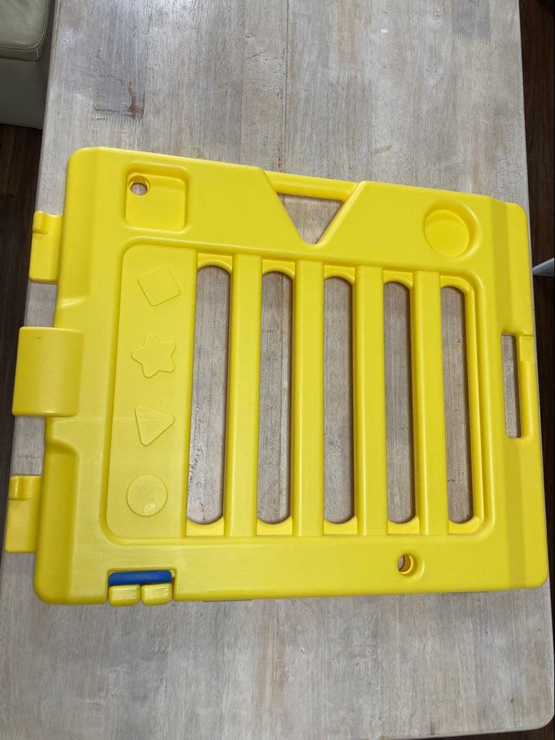 日本育児　はらぺこあおむしミュージカルキッズランドＤＸ　Ⅱ ベビーサークル6枚