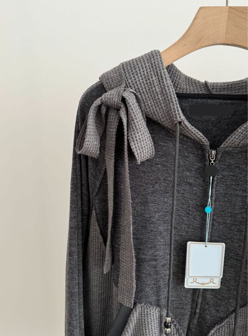 Coyseio フード付き パーカー　グレー