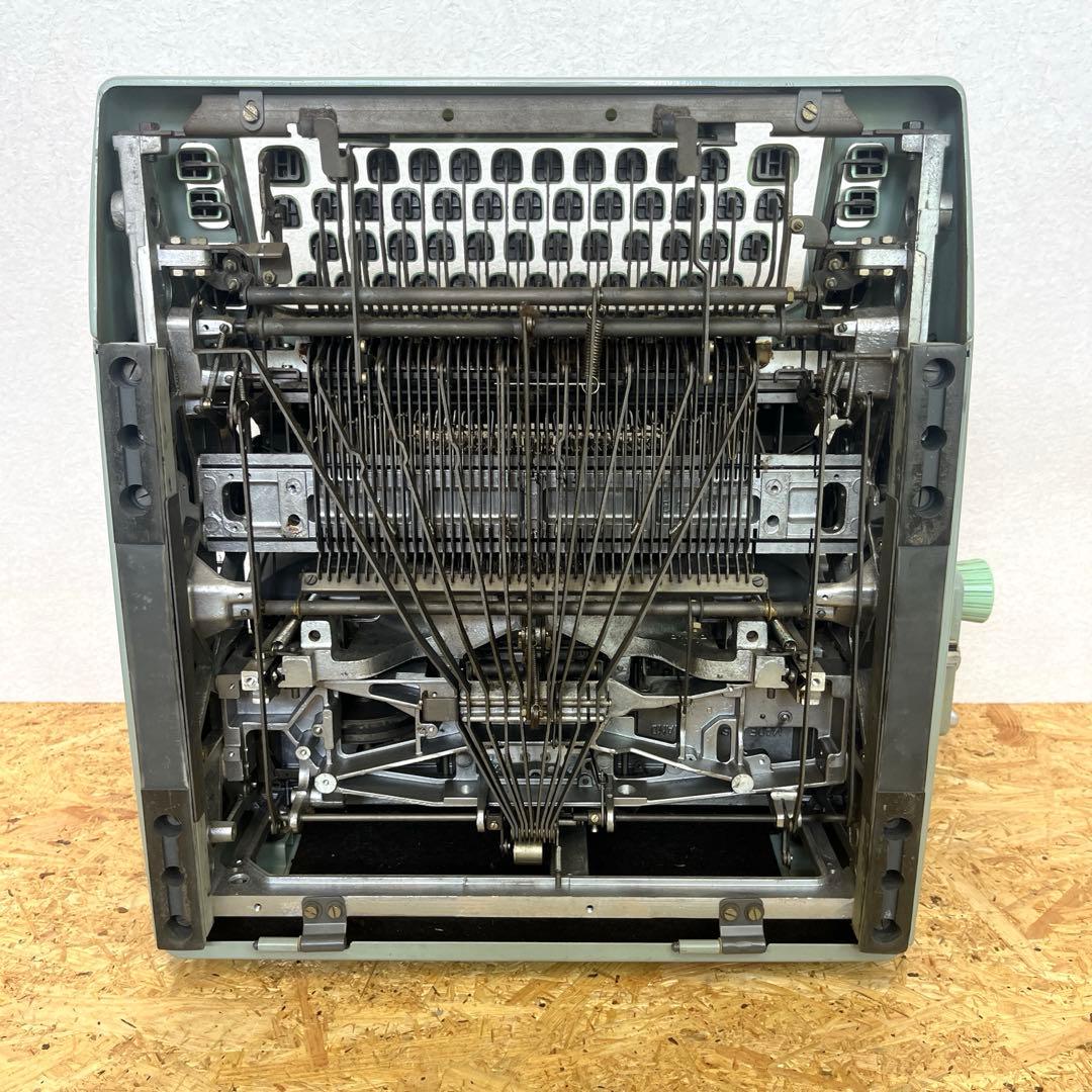 [送料無料　希少品]HERMES エルメス　タイプライター