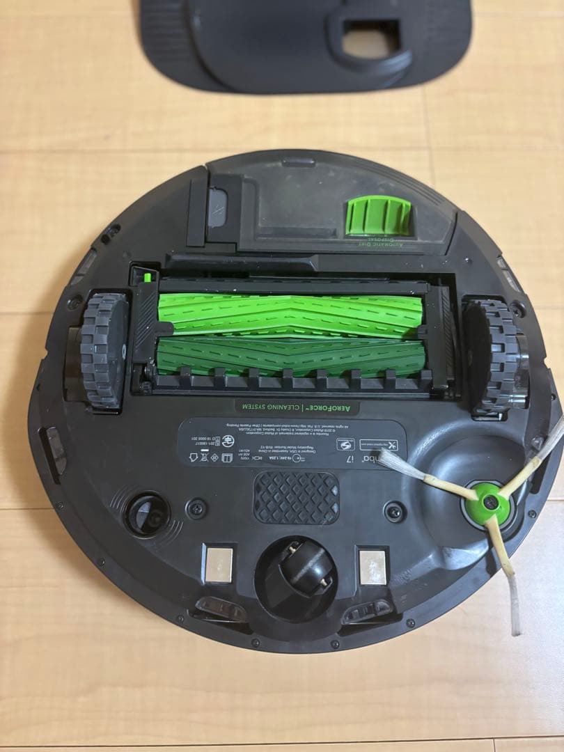 【値下げ】ルンバ iRobot Roomba i7+ロボット掃除機本体