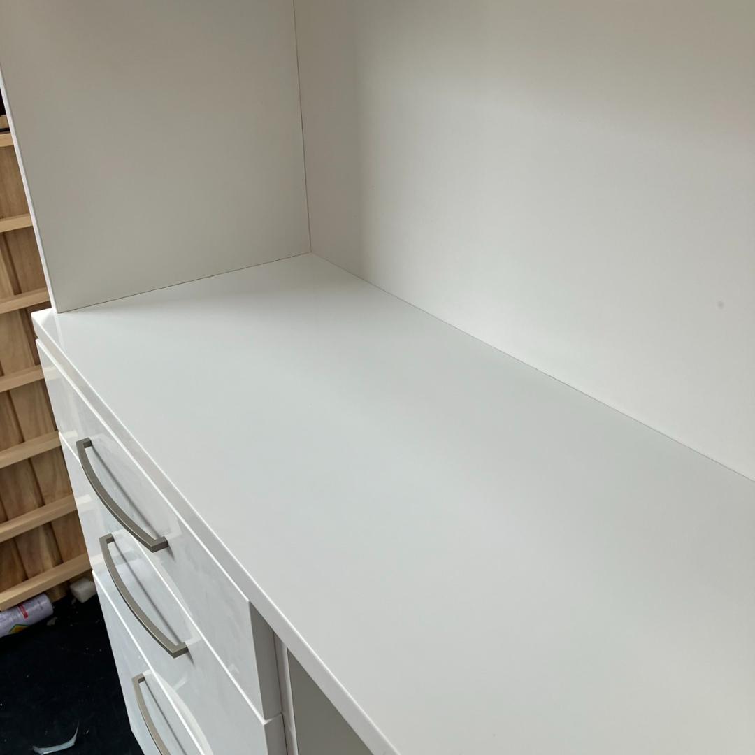 【福岡市　市内近郊限定】ニトリ 食器棚 ホワイト ガラス扉 配送設置無料♬