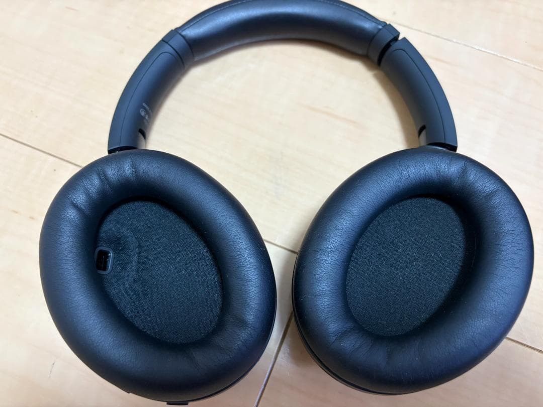 SONY ワイヤレスヘッドホン 本体