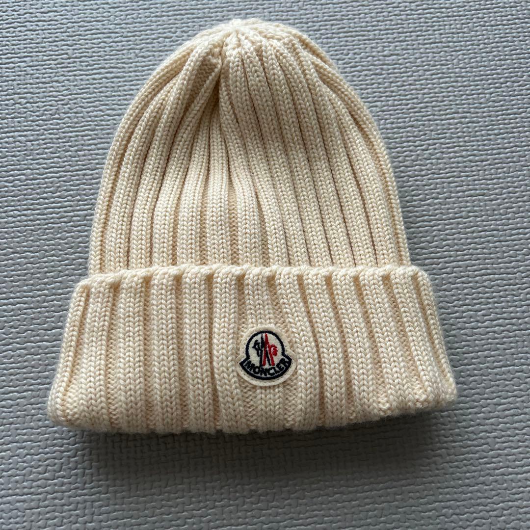MONCLER クリーム ニット帽