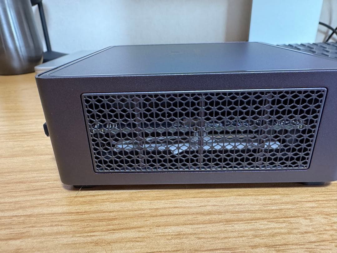 ミニPC Minisforum UM790 Pro 64Gb, 1Tb SSD