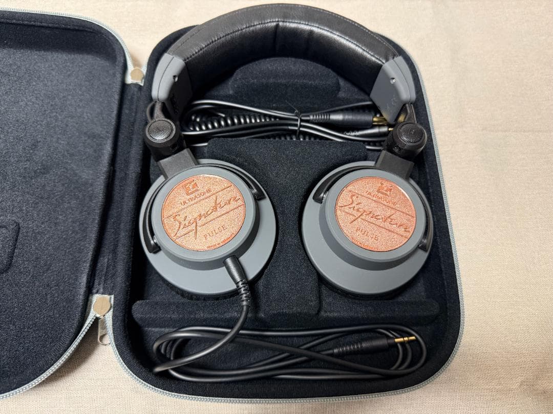 ヘッドホン ULTRASONE Signature PULSE