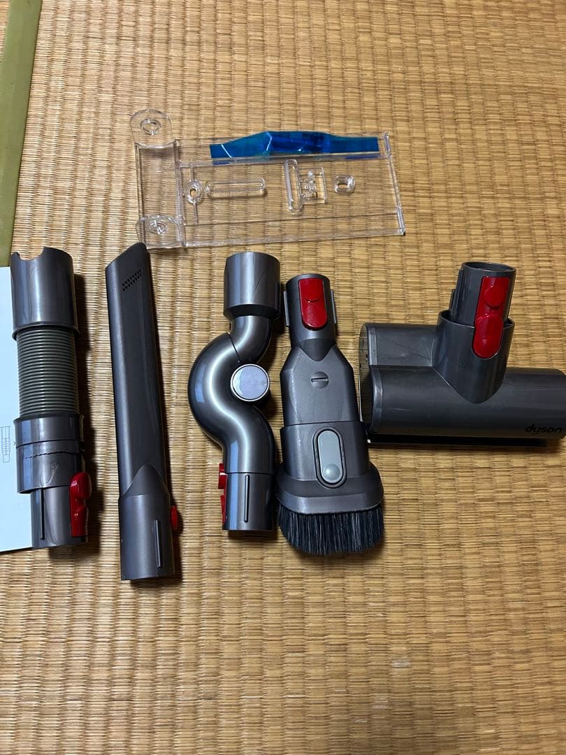 Dyson cyclone V10 fluffy+ 本体