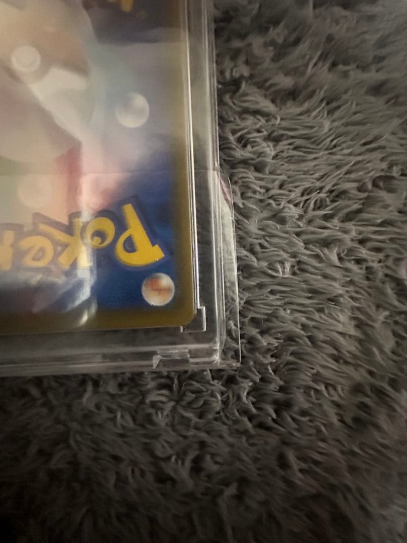 ひ*ぃ様 ポケカ　ミュウ UR 25th マグネットローダー付き