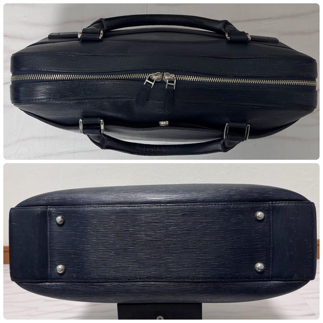 ペッレモルビダ キャピターノ 2wayビジネスバック ネイビー レザー A4PC