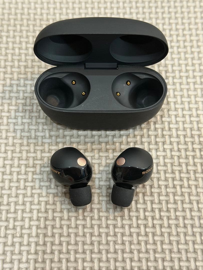 【極美品】SONY WF-1000XM5 ブラック ワイヤレスイヤホン