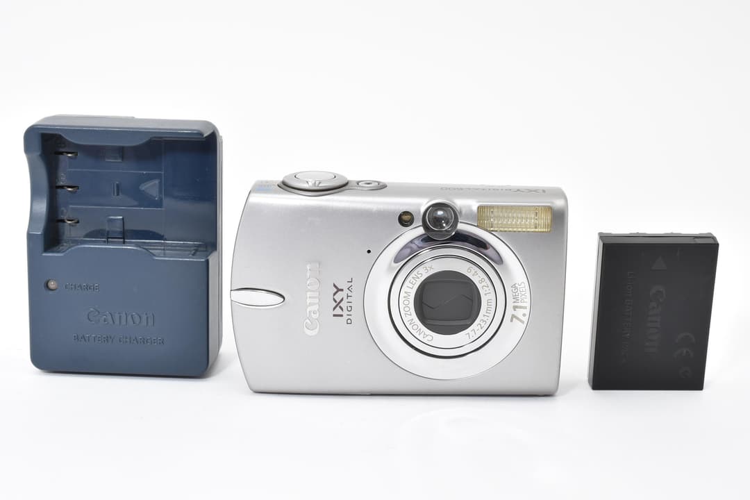 Canon IXY DIGITAL 600 PC1114シルバー0235