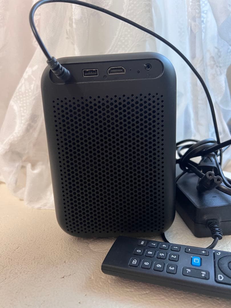 Wanbo TT プロジェクター本体