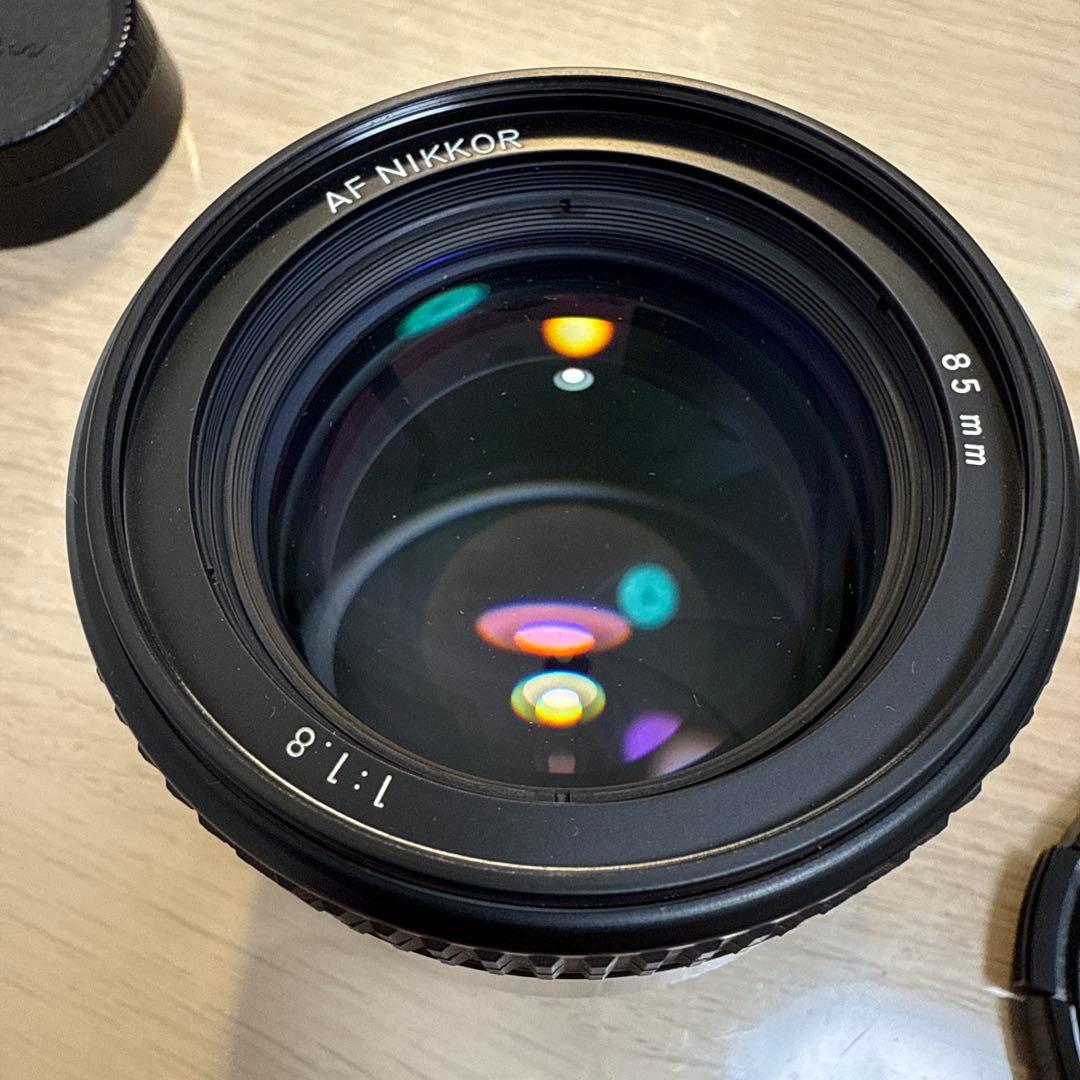 NIKON ニコン AF NIKKOR 85mm F1.8
