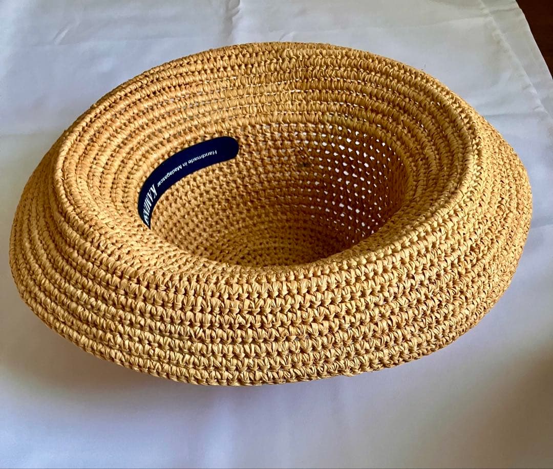 ヘレンカミンスキー　ラフィア帽子