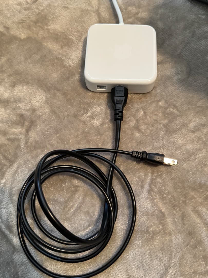 Apple M3 iMac 24インチ 本体 16GB/256GB と付属品