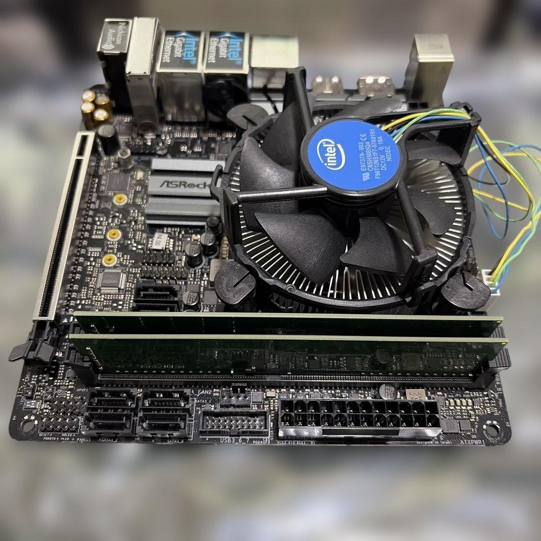 ASRock H370M-ITX/ac とCPU、メモリー3点セット