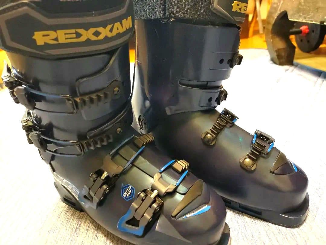 Whos honey レグザム REXXAM REVO PLUS110